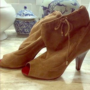 Suede bootie